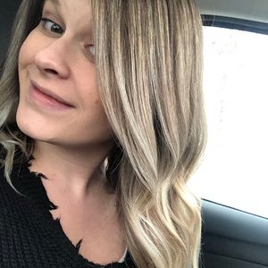 Meet your Posher, Christine